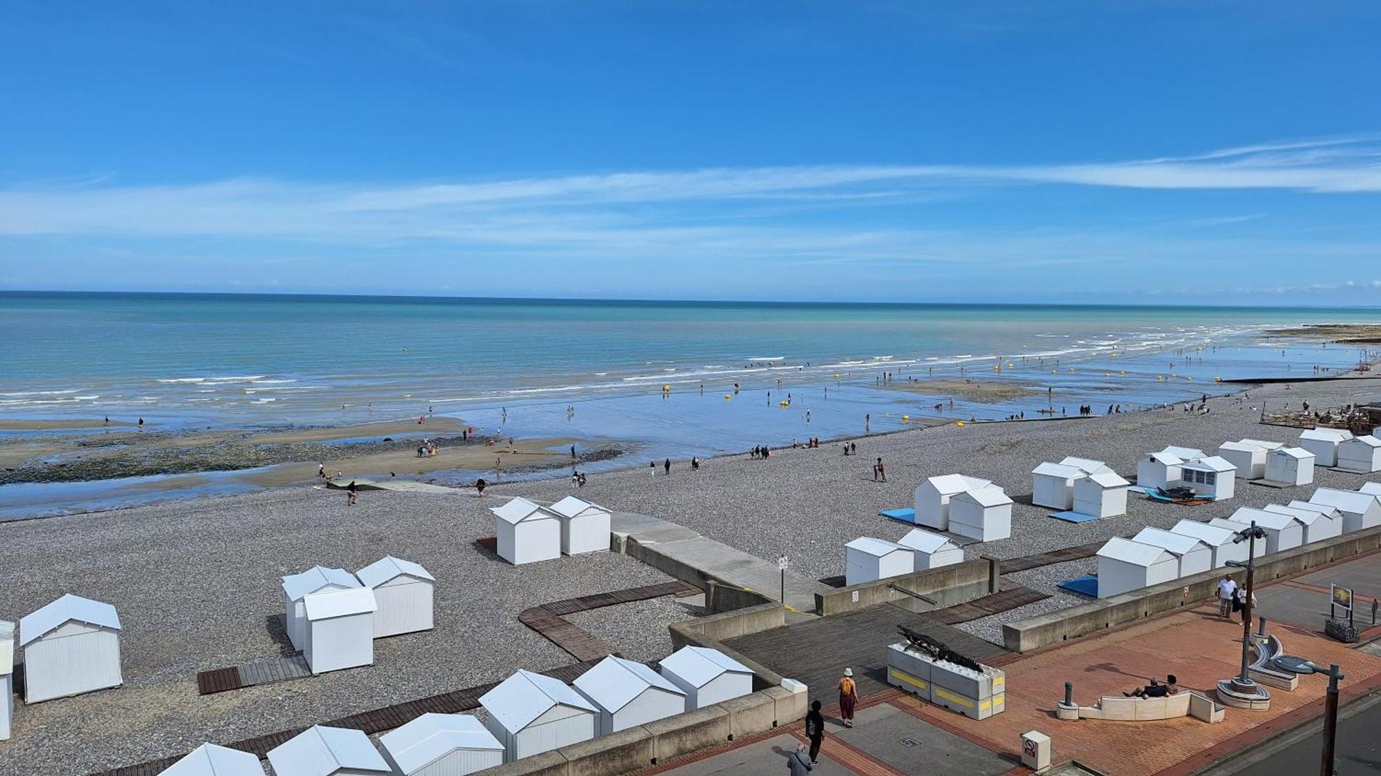 Charmant Appartement Avec Vue Face Mer Imprenable Mers-les-Bains Exteriör bild